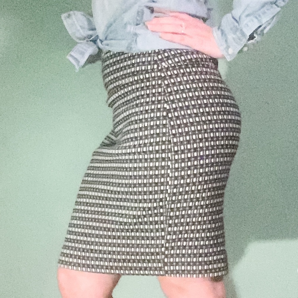 Super cute skirt from stitch fix. Think material